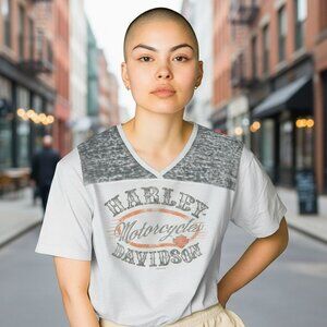 Harley-Davidson Motorcycles 2013 Womens V-Neck T-Shirt M Gray/White